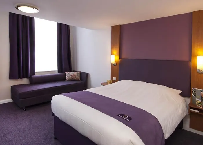 Premier Inn Falkirk East